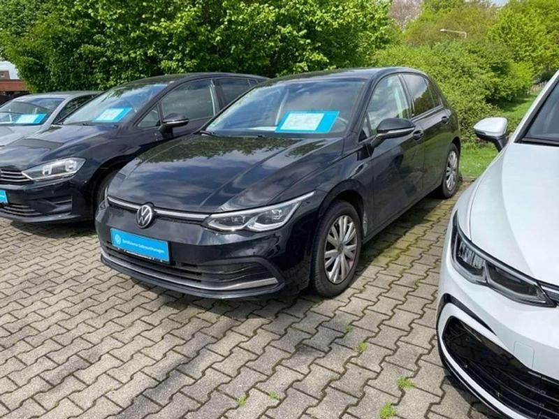 Gebraucht VW Golf VIII Move 150 PS (110 kW) 2023 Schwarz Limousine