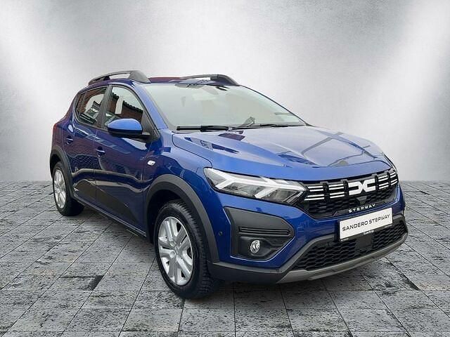 Gebraucht Dacia Sandero Expression 91 PS (66 kW) 2024 Blau Kleinwagen