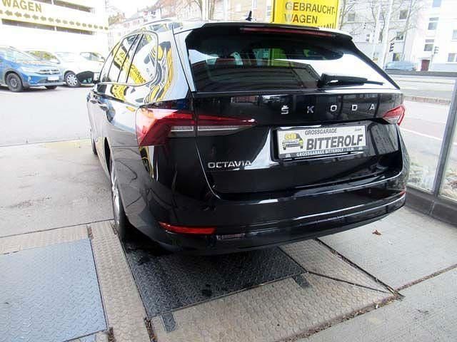 Gebraucht Skoda Octavia 150 PS (110 kW) 2023 Schwarz Kombi