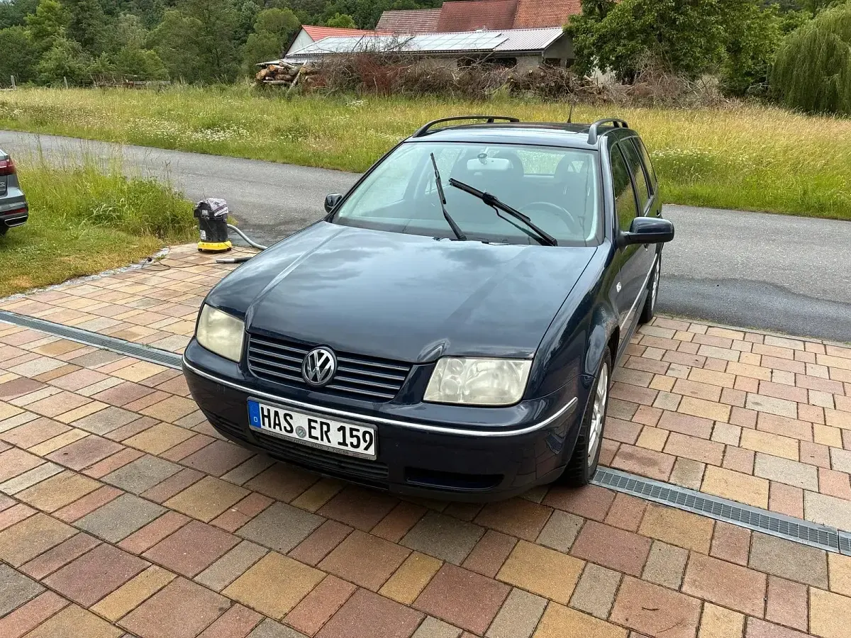 Gebraucht VW Bora 110 PS (80 kW) 2000 Blau Kombi