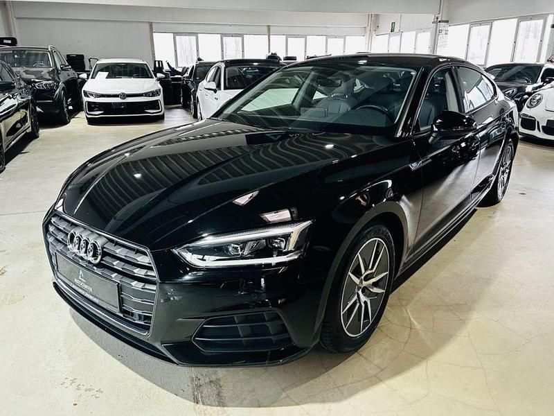 Gebraucht Audi A5 Sportback Performance 190 PS (139 kW) 2019 Brillantschwarz Kleinwagen