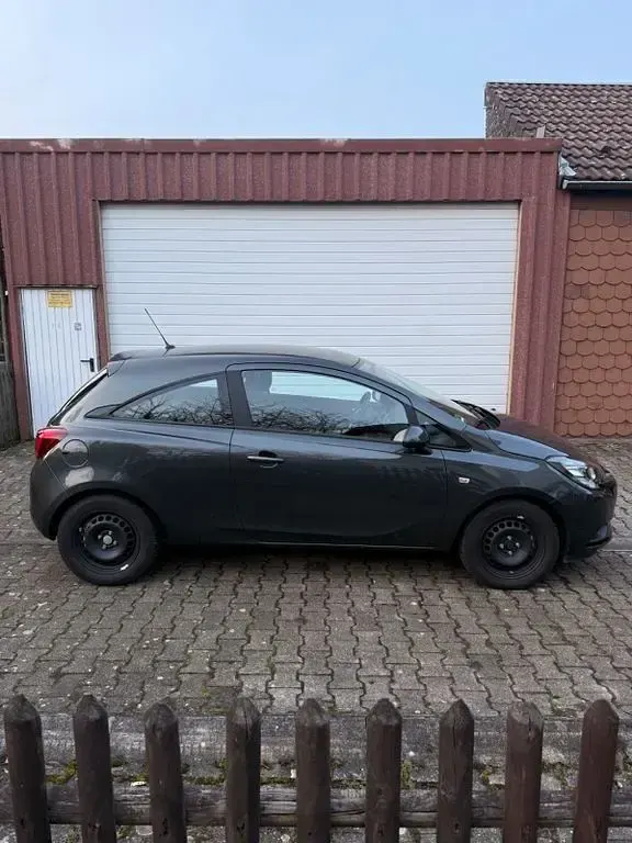 Gebraucht Opel Corsa Edition 101 PS (74 kW) 2017 Schwarz Kleinwagen