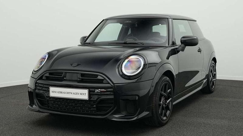 Schwarz Gebraucht 2024 Mini John Cooper Works Kleinwagen | 30.777 € (Superpreis) - Bild 1/4