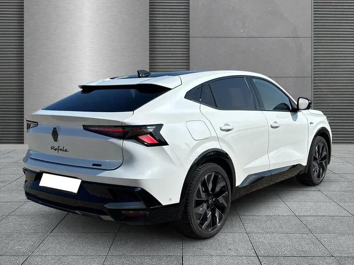 Gebraucht Renault Rafale Esprit Alpine 300 PS (220 kW) 2025 Perlmuttweiß+schwarz SUV