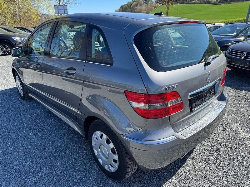Gebraucht Mercedes B170 116 PS (85 kW) 2009 Grau Van / Kleinbus