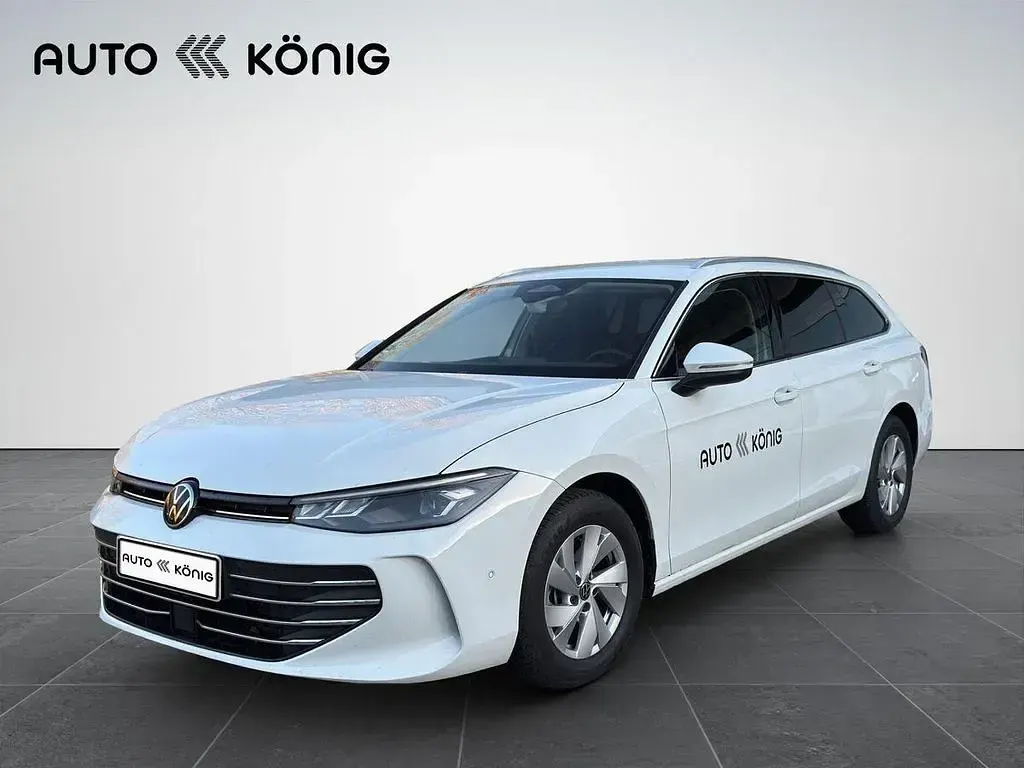 Gebraucht VW Passat Business 150 PS (110 kW) 2025 Weiß Kombi