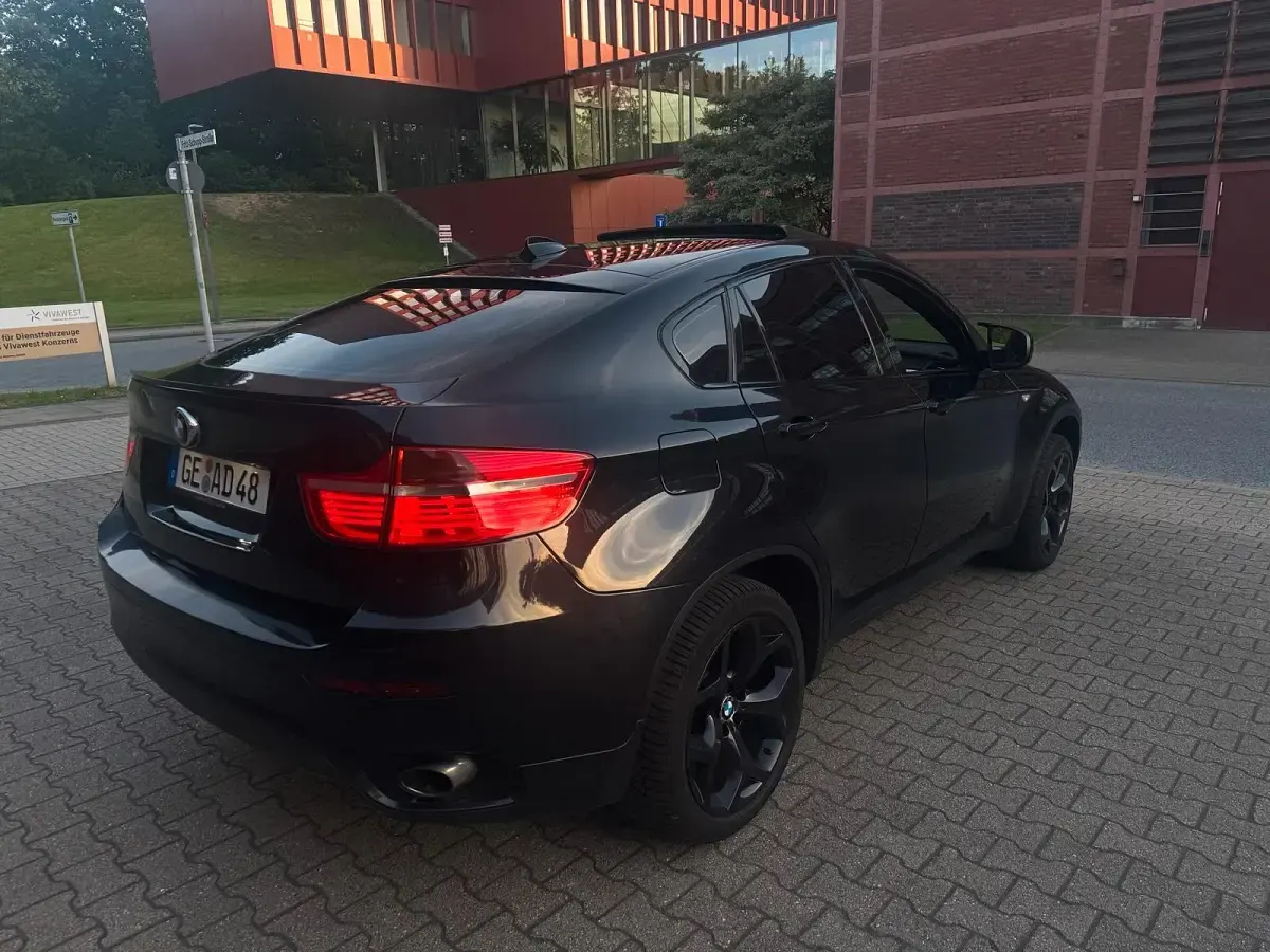 Käytetty BMW X6 245 HP (180 kW) 2012 Musta Katumaasturi