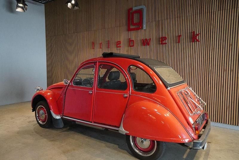 Second-hand Citroën 2CV 27 CP (19 kW) 1989 Roșu Berlinǎ