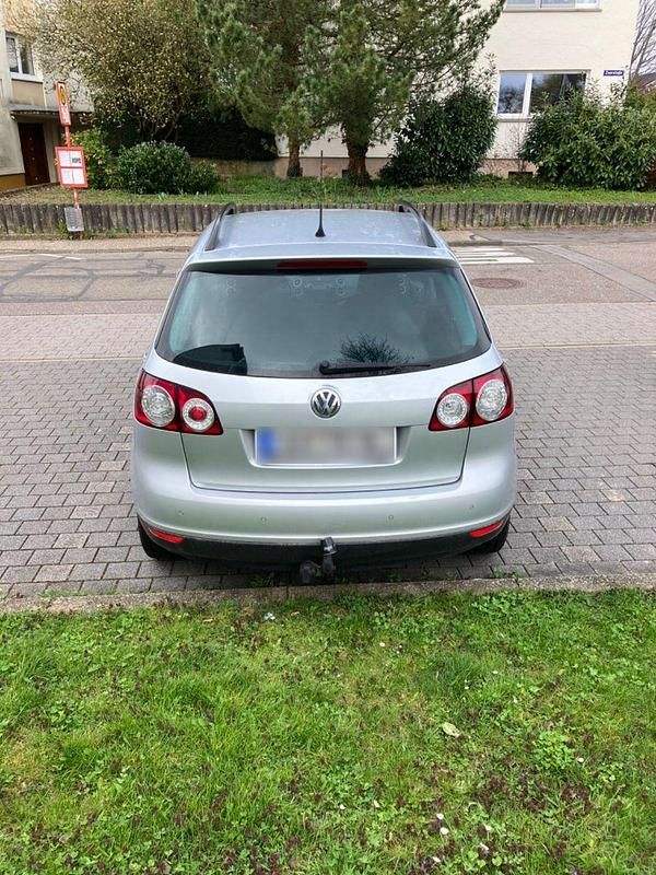 Gebraucht VW Golf Plus Cross Trendline 80 PS (58 kW) 2008 Silber Van / Kleinbus