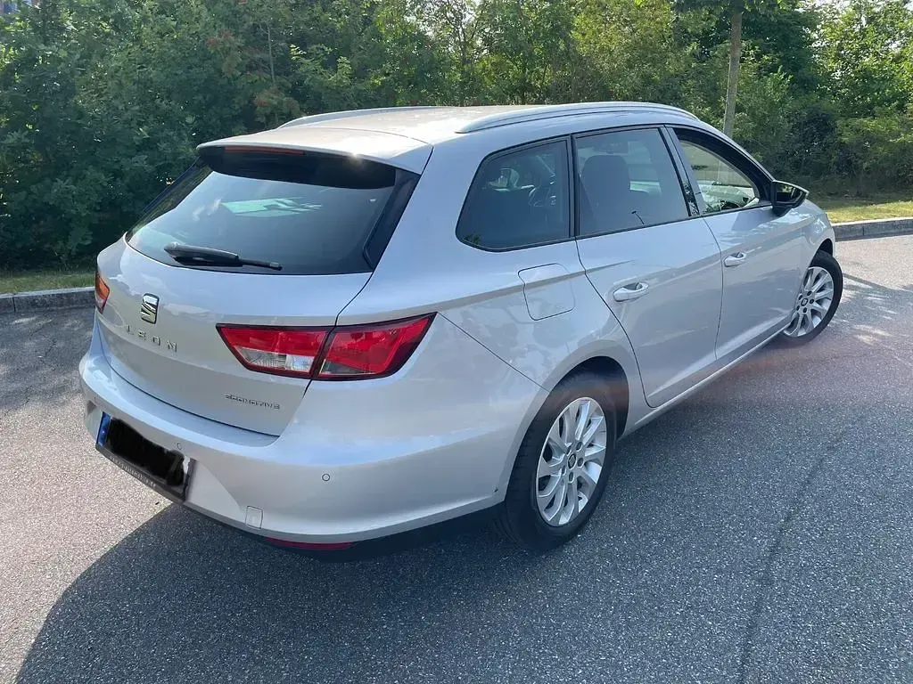 Gebraucht Seat Leon ST Ecomotive 110 PS (80 kW) 2016 Silber Kombi