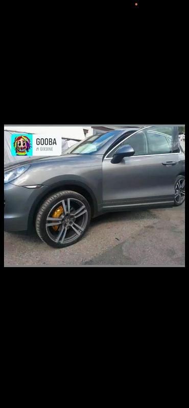 Second-hand Porsche Cayenne 2012 Gri SUV