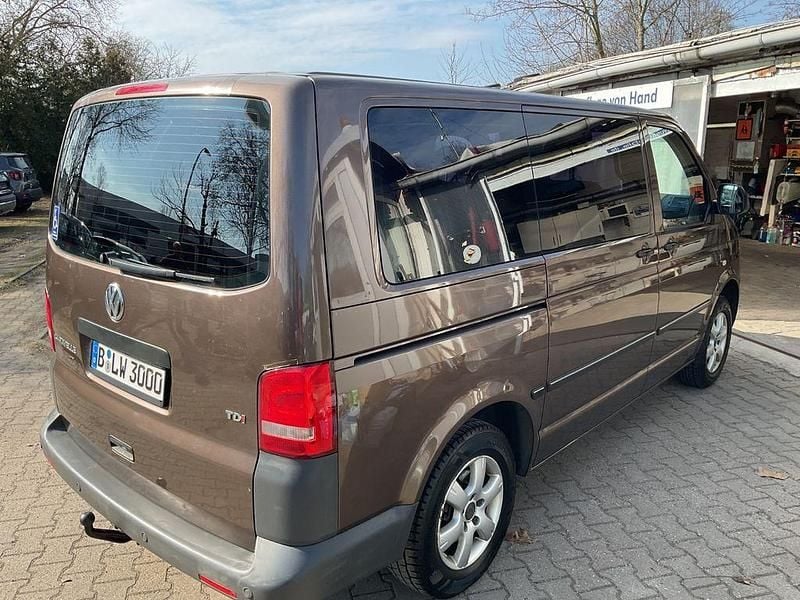 Gebraucht VW T5 136 PS (100 kW) 2012 Braun Van
