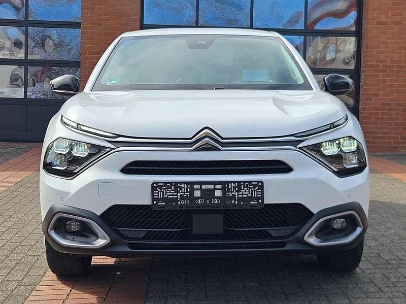 Brugt Citroën e-C4 100 kW (136 HK) 2024 Hvid Sedan
