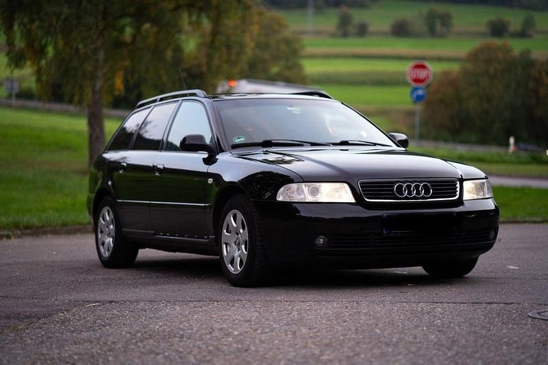 Usata Audi A4 125 CV (91 kW) 2000 Nero Station wagon