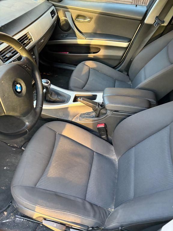 Gebraucht BMW 316 116 PS (85 kW) 2012 Weiß Kombi