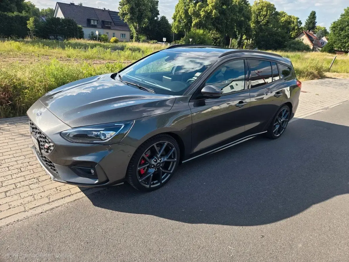 Gebraucht Ford Focus ST 280 PS (205 kW) 2020 Grau Kombi