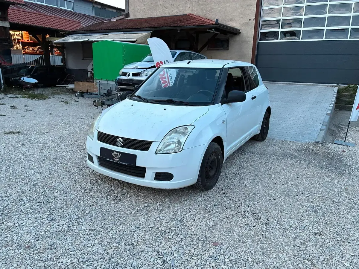 Gebraucht Suzuki Swift 92 PS (67 kW) 2007 Weiß Kleinwagen