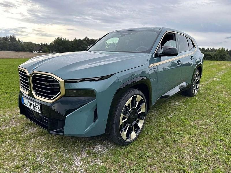 Gebraucht BMW XM 489 PS (359 kW) 2023 Cape york gruen metallic SUV