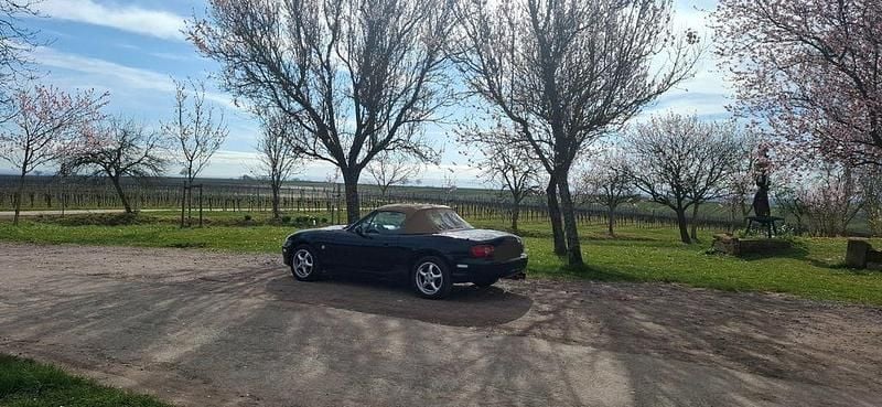 Gebraucht Mazda MX5 145 PS (106 kW) 2003 Schwarz Cabrio
