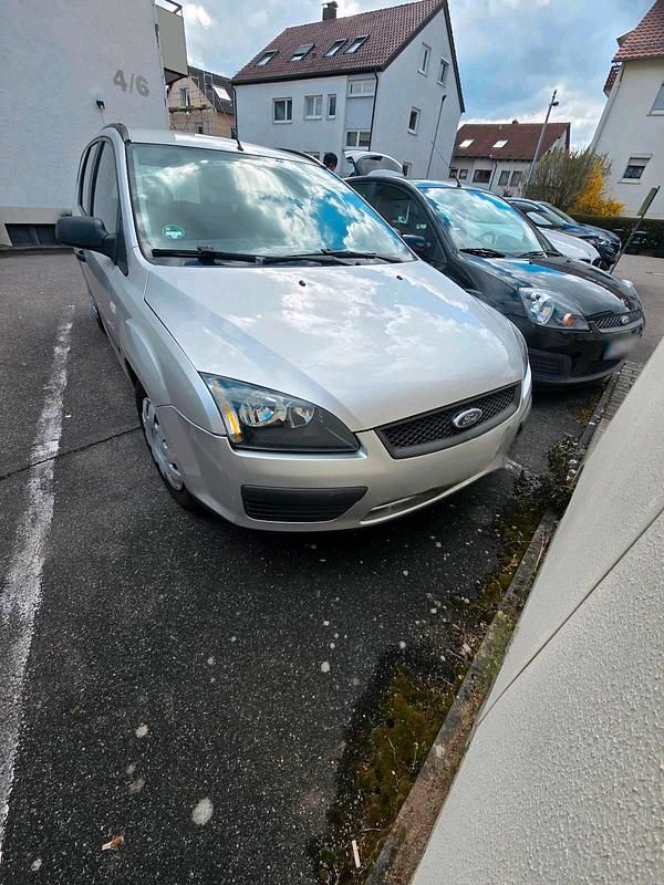 Gebraucht Ford Focus 101 PS (74 kW) 2006 Silber Kombi