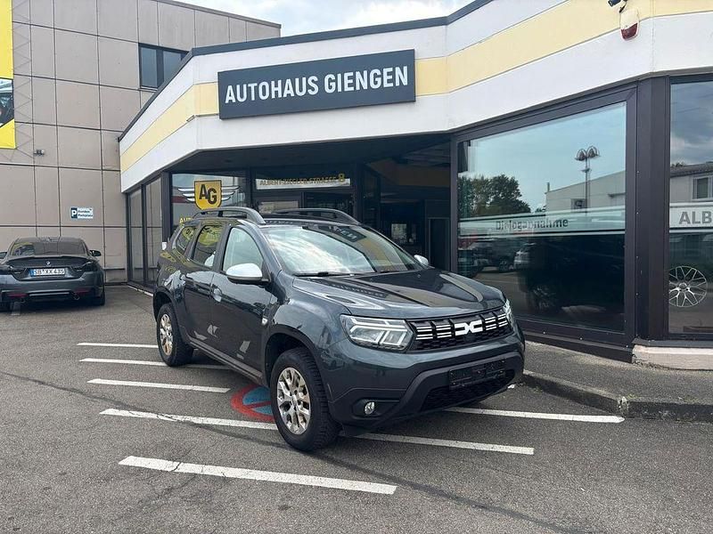 Gebraucht 2023 Dacia Duster Expression SUV | 15.400 € (Fairer Preis) - Bild 1/4