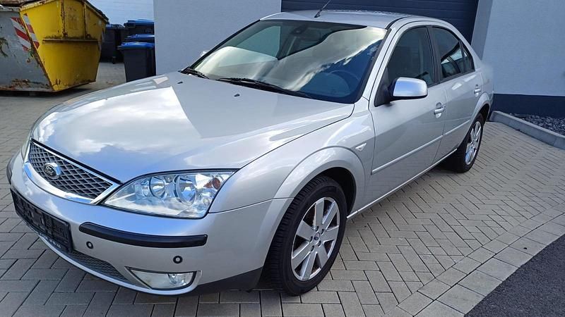 Silber Gebraucht 2006 Ford Mondeo Ambiente Limousine | 1.290 € (Fairer Preis) - Bild 1/4