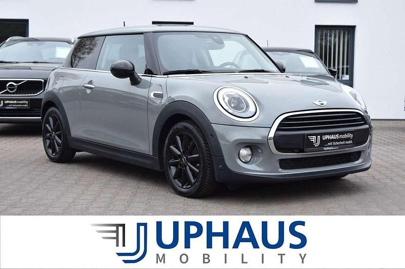 Usata Mini ONE 102 CV (75 kW) 2017 Grigio Utilitaria