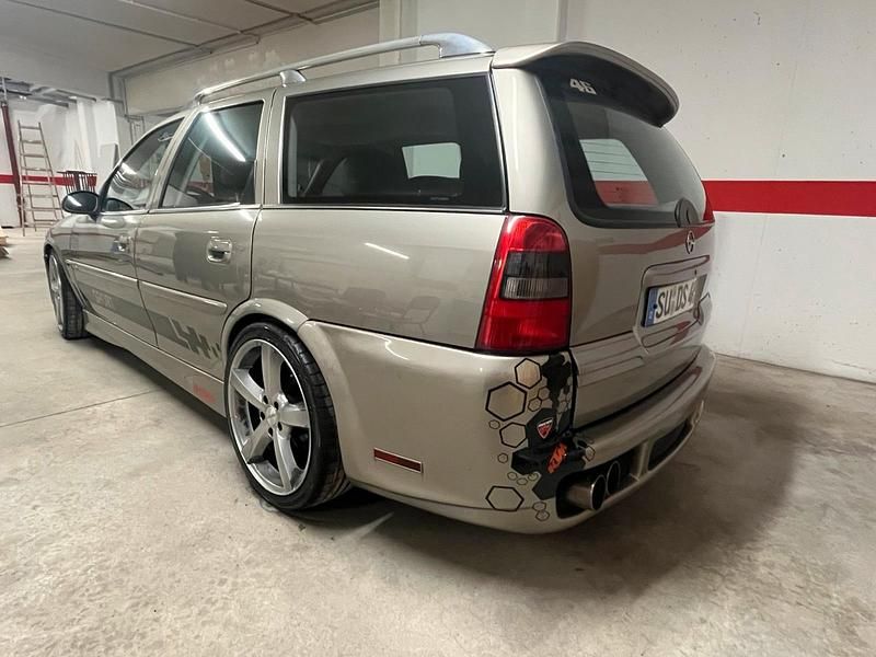 Gebraucht Opel Vectra 136 PS (100 kW) 1999 Andere farben Kombi