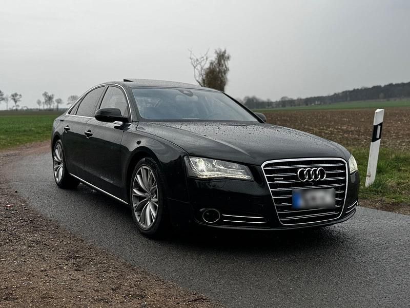Usata Audi A8 350 CV (257 kW) 2012 Andere farben Berlina