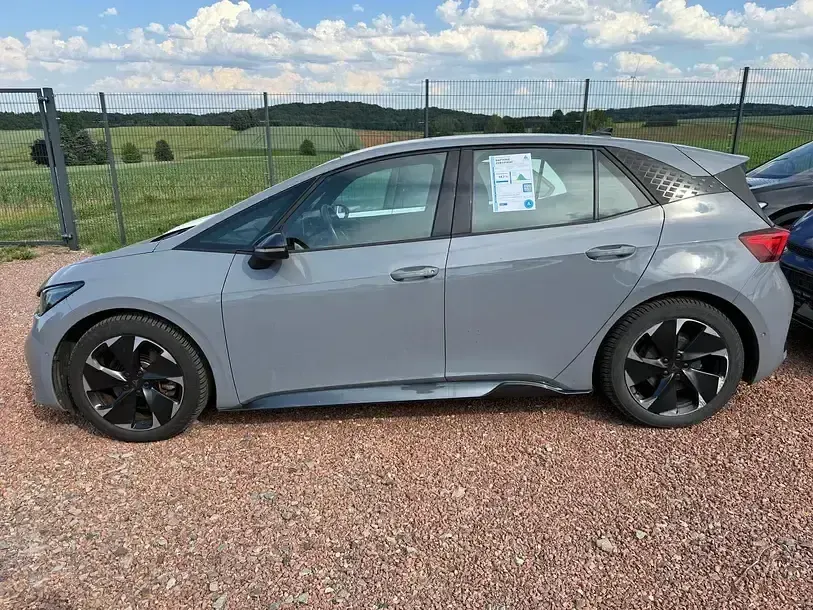 Gebraucht Cupra Born 169 kW (231 PS) 2022 Vaporgrau Kleinwagen