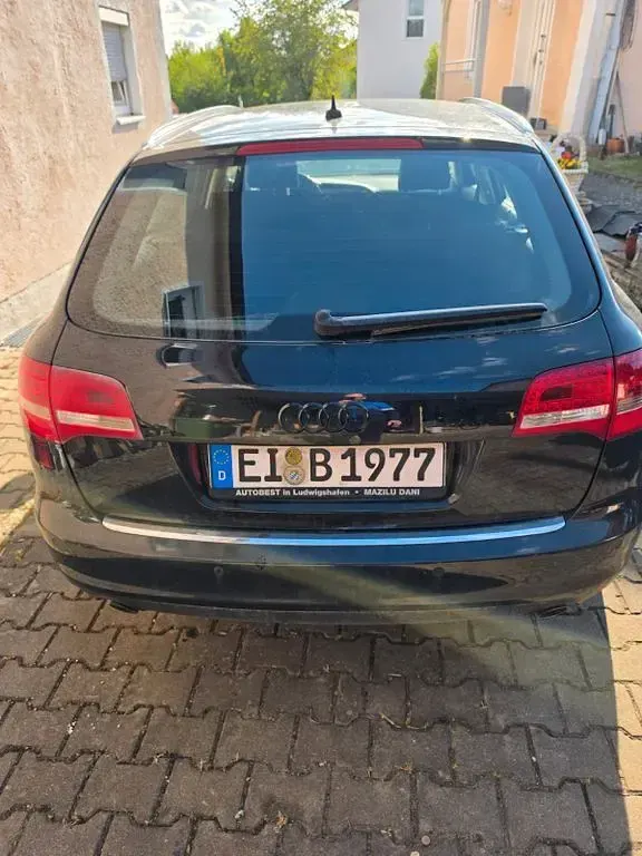 Gebraucht Audi A6 170 PS (125 kW) 2009 Schwarz Kombi