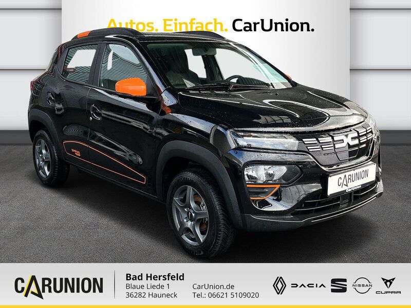 Schwarz Gebraucht 2023 Dacia Spring Essentiel Kleinwagen | 14.960 € (Etwas zu teuer) - Bild 1/4