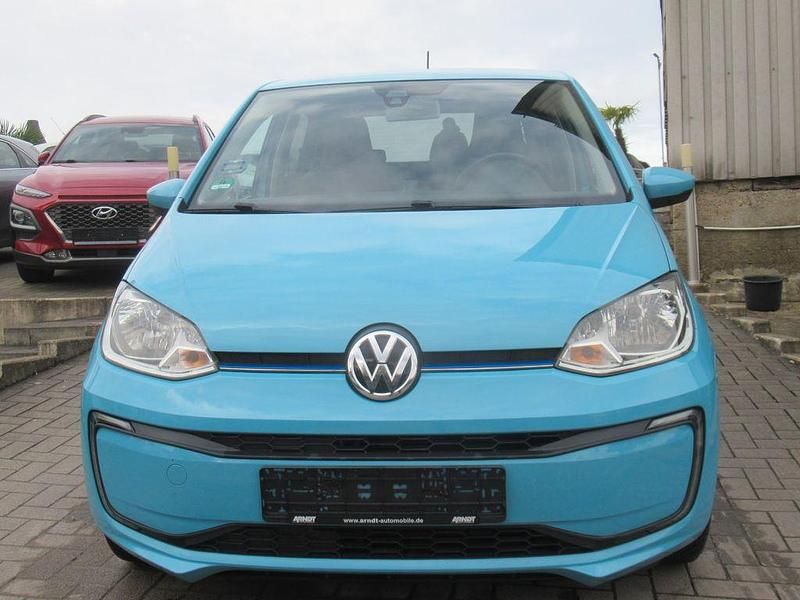 Blau Gebraucht 2017 VW e-up! Kleinwagen | 8.490 € (Fairer Preis) - Bild 1/4