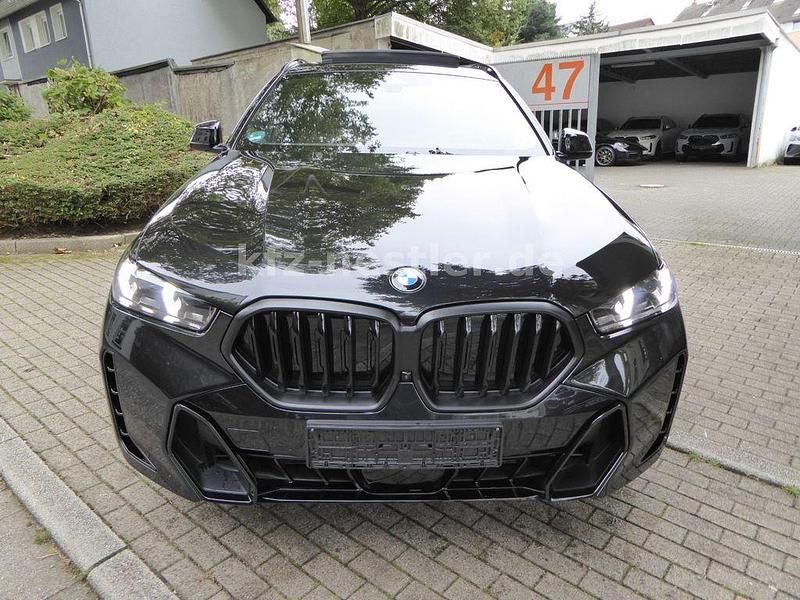Gebraucht BMW X6 M Sport 352 PS (258 kW) 2025 Schwarz SUV
