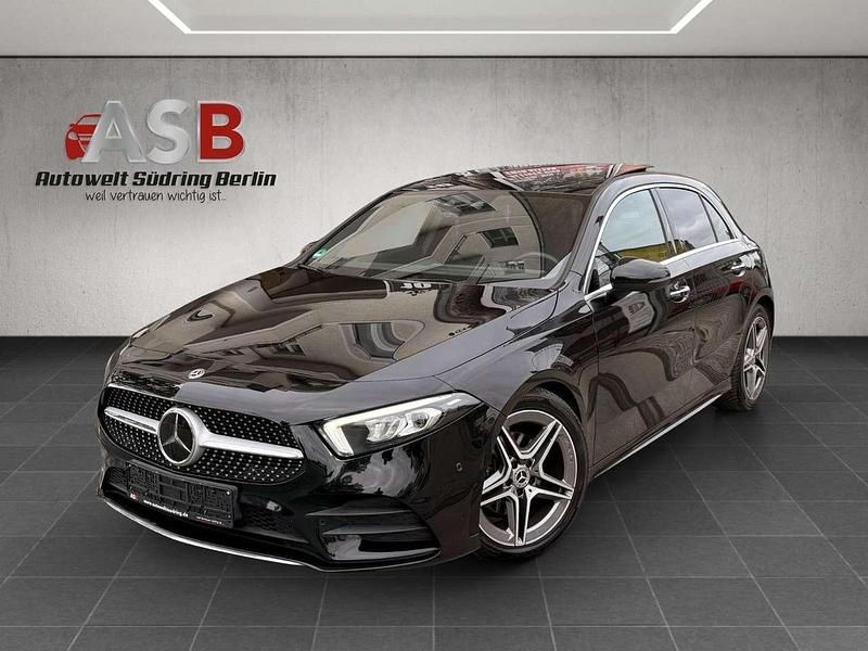 Kosmosschwarz Gebraucht 2019 Mercedes A200 AMG line Kleinwagen | 24.999 € (Fairer Preis) - Bild 1/4