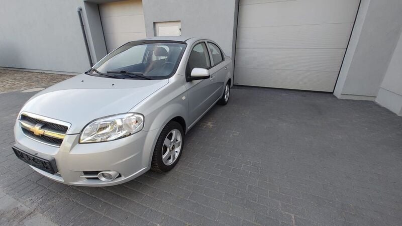 Silber Gebraucht 2009 Chevrolet Aveo LT Limousine | 2.950 € (Fairer Preis) - Bild 1/4