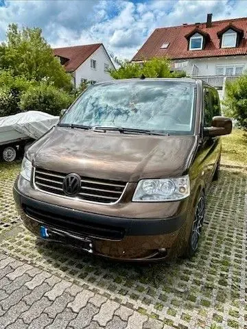 Gebraucht VW Multivan 174 PS (127 kW) 2005 Braun Van / Kleinbus