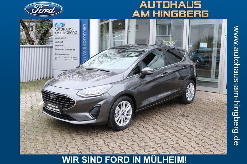 Grau Gebraucht 2023 Ford Fiesta Titanium X Kleinwagen | 23.490 € (Teuer) - Bild 1/4