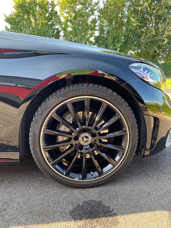 Gebraucht Mercedes C200 AMG 184 PS (135 kW) 2022 Schwarz Coupé