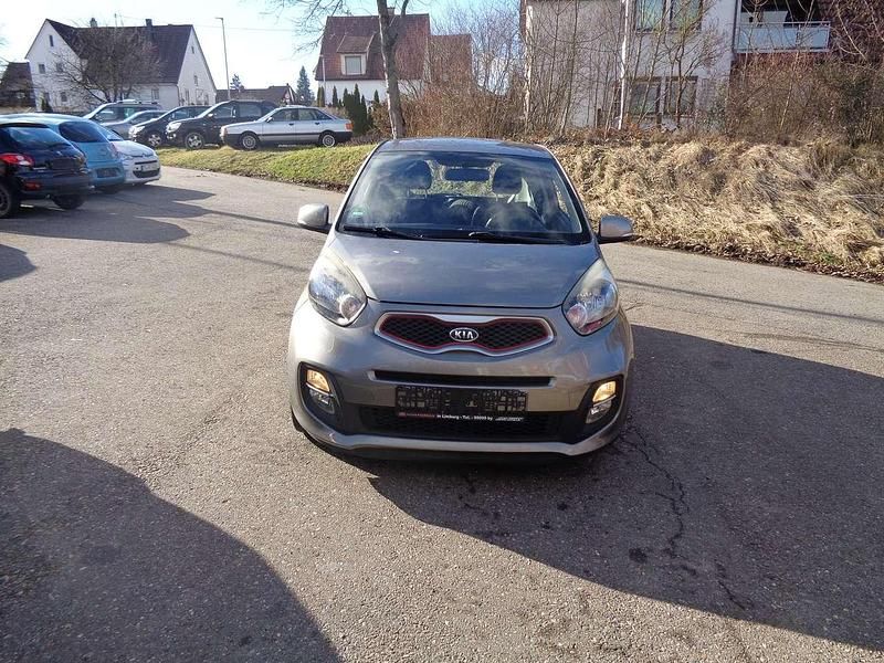 Titaniumsilber met. Gebraucht 2012 Kia Picanto Spirit Kleinwagen | 2.999 € (Fairer Preis) - Bild 1/4
