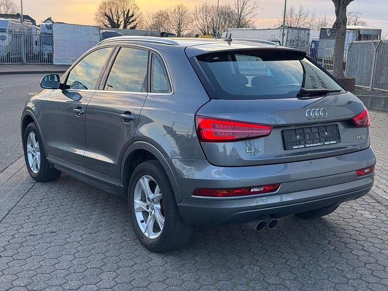 Gebraucht Audi Q3 Sport 150 PS (110 kW) 2018 Grau SUV