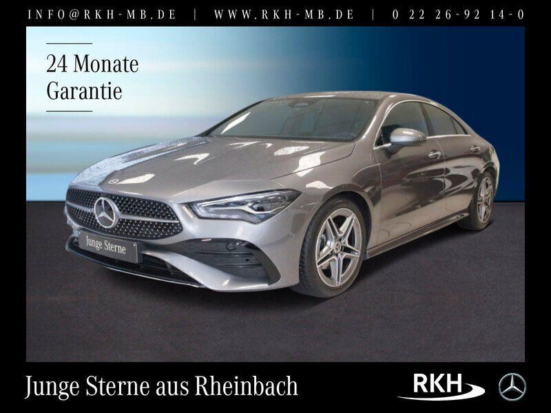 Grau Gebraucht 2024 Mercedes CLA180 AMG line Limousine | 33.500 € (Guter Preis) - Bild 1/4