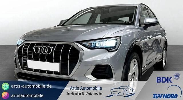 Florettsilber Gebraucht 2021 Audi Q3 Advanced SUV | 28.490 € (Guter Preis) - Bild 1/4