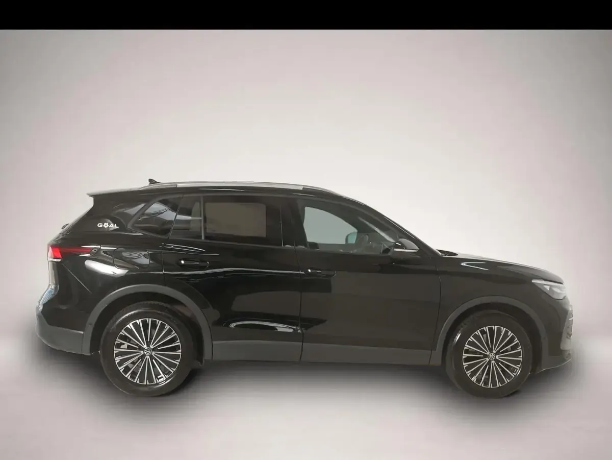Gebraucht VW Tiguan Goal 150 PS (110 kW) 2025 Manufacturer SUV