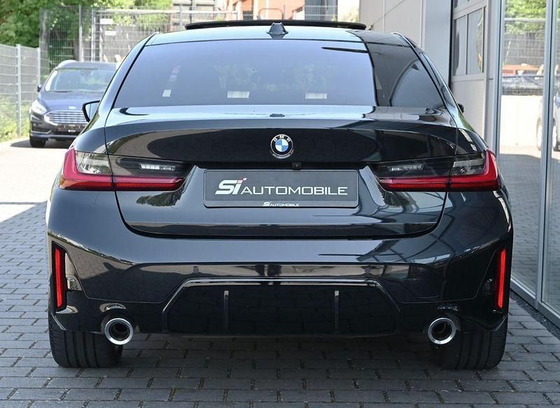 Gebraucht BMW 320 M Sport 184 PS (135 kW) 2024 Schwarz Limousine