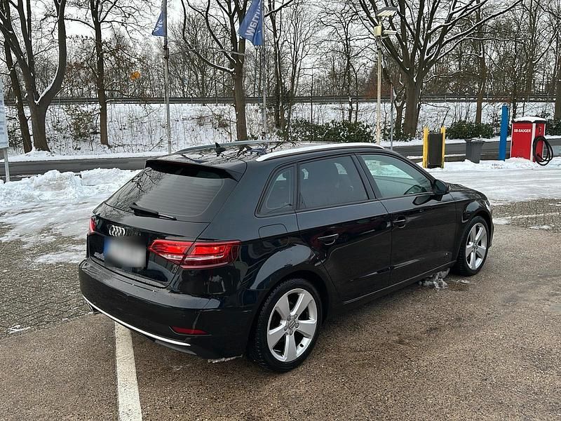 Gebraucht Audi A3 Advanced 150 PS (110 kW) 2019 Schwarz Limousine