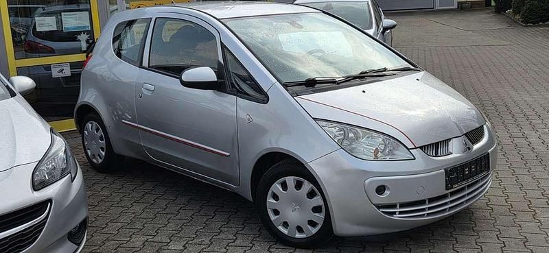 Gebraucht Mitsubishi Colt Motion 95 PS (69 kW) 2006 Haagsilber (m) Kleinwagen