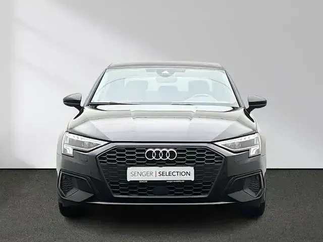 Gebraucht Audi A3 Business 150 PS (110 kW) 2022 Andere Limousine
