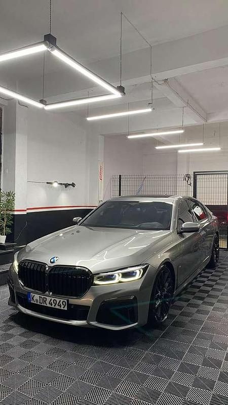 Gebraucht BMW 730 286 PS (210 kW) 2021 Limousine