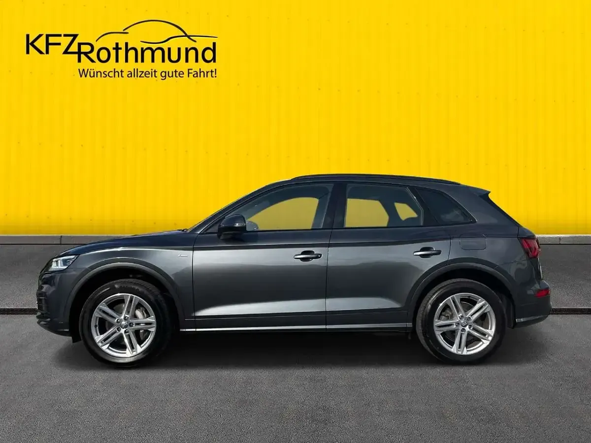 Gebraucht Audi Q5 Sport 252 PS (185 kW) 2020 Daytonagrau perleffekt SUV